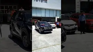 INNOVA Hycross Hybrid ZX O Top model black colour#toyota#hycross#innova #mpv#sunroof#adas YogeshAhir