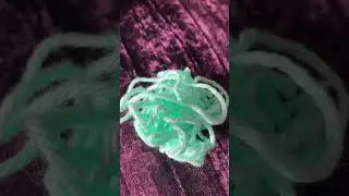 Quick & Easy: Crochet Gift Idea You Can Make with Yarn Scraps! #crochet #crochetgifts 🧶
