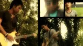 d'capslook -- klip by nanang