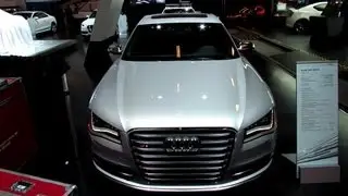 2013 Audi S8 - Exterior and Interior Walkaround - 2013 Salon de L'Automobile de Montreal