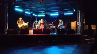 THE UNWAVERING live @ ROCKPILE