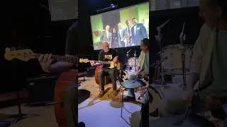 Joris Teepe & Steve Altenberg: electric bass & chair - FEELING GOOD JAM