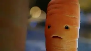 Aldi Christmas Drinks Advert featuring Quality Food Award Logo