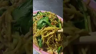 Fried yellow noodles #shorts