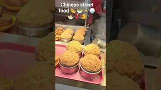 🍜🦞🍤Real Chinese night market vibes.&rdquo;