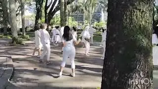 Tetes Hujan Di Bulan April / Line Dance / Beginner / Katarina Sherrina / Reina Dewiana / Abadi Haria