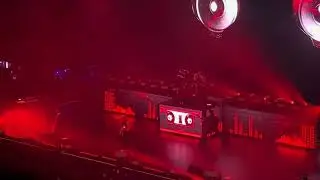 Bullet For My Valentine - “Hit the Floor” live at The YouTube Theater 