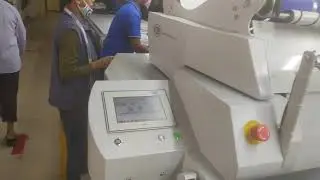 kuris Auto spreading machine.