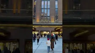 Battersea Power Station is stunning! #familyvlog #battersea  #batterseapark  #batterseapowerstation