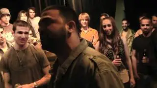 Hindu Rock vs Dallas Cash - No Coast Rap Battle