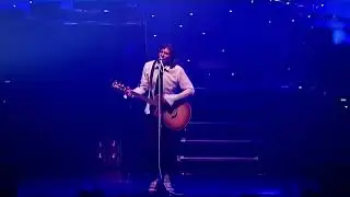 Mark Maggiori - Le Monde &agrave; L'envers (Live at Z&eacute;nith de Paris)