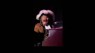 Like Long Hair - Paul Revere & the Raiders  (Flower Power version)