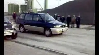 Smart vs. Mazda MPV, Krzywa 2011