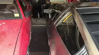 DeLorean door myth......busted