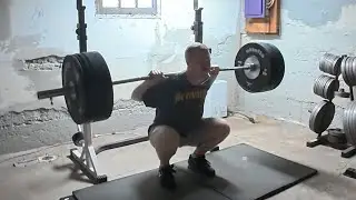 Dungeon Files 001 - Clean / Pause Bench / Back Squat