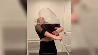 Best Hold My Cosmo Moments - Women drinking in a win/fail situation  #12