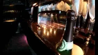 Lincoln TownCar limousine - StarLimo Hungary Budapest Limousine Service