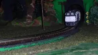 La 333.106 Renfe operadora de Mftrain con Talgo Elipsos de Arnold
