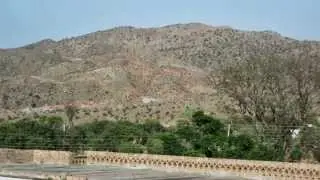 Morah Akra