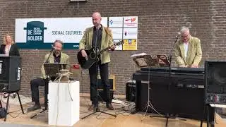 Vleppyie Auwurs - Omdat je daar jezelf kan zijn (Bolder thema)