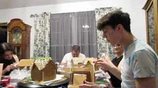 gingerbread house chaos | vlogmas day 24