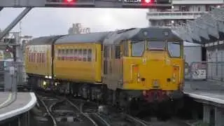 Network Rail 31465 @ London Waterloo