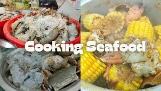 Cooking Seafood 🦞| INA Market (New Delhi )