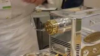 Marcato Ristorantica - 3. Макароны (пошаговый видео рецепт pasta fresca)