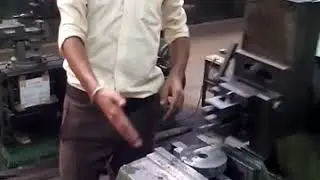 A heavy duty shaper machine for havy work