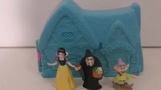 Disney's Snow White and the Seven Dwarfs Once Upon a Time playset review