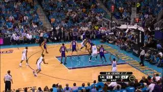 Andrew Bynum Protects the Tin