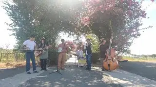 THE MALAYAN TWANG - TAKE ME HOME COUNTRY ROADS  (JOHN DENVER COVER)