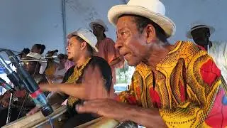 La pasion de Jesus Cepeda al tocar el barril de Bomba