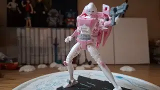 Transformers studio series 86 [Arcee] (Review #17)