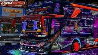 Bus Driver Has Incredible Escape from High-Speed Traffic eurotruck simulator 2 steering wheelbusgame