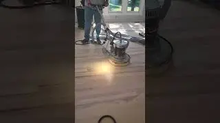 Dustless sanding with the planetary sander