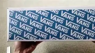 Unboxing VANS VAULT OG OLD SKOOL LX in Red Dahlia + ON FEET! 5 1 18