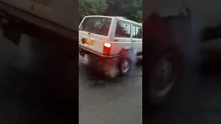 Jeep blows up during rev limiter burnout