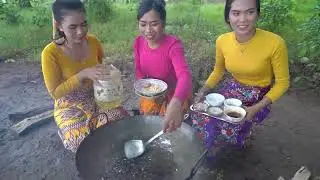 Amazing cooking and eating noodle chili with egg recipe in my big family   Noodle chili recipe