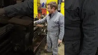 Machinist's Minute: Lathe Sanding