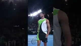La secuencia del cabreo de Carlos Alcaraz por el cierre del techo en la final frente a Djokovic