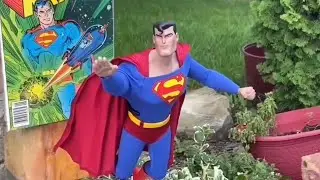 Superman 1/6 scale action figure quick look by S-Hero