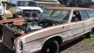 460 BBF with a tunnel ram in a 1972 Country Squire