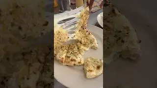 Pakistan Garlic Cheese Naan