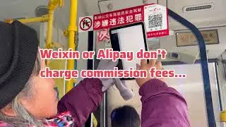 Pay the bus ticket with Alipay or Weixin in China