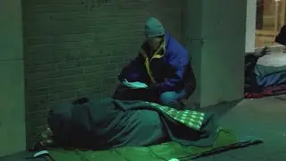 Bismarck homeless shelter fills up as winter weather begins, director says they need more volunteers