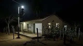 A COISA NO TELHADO QUE SABIA NOSSO NOME