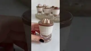 No-Bake Kinder Cheesecake Cups 🍫