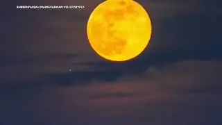 Mars Passes Behind Full Moon During Rare Lunar Occultation