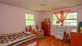 956 Douglas Ct, Niskayuna NY 12309